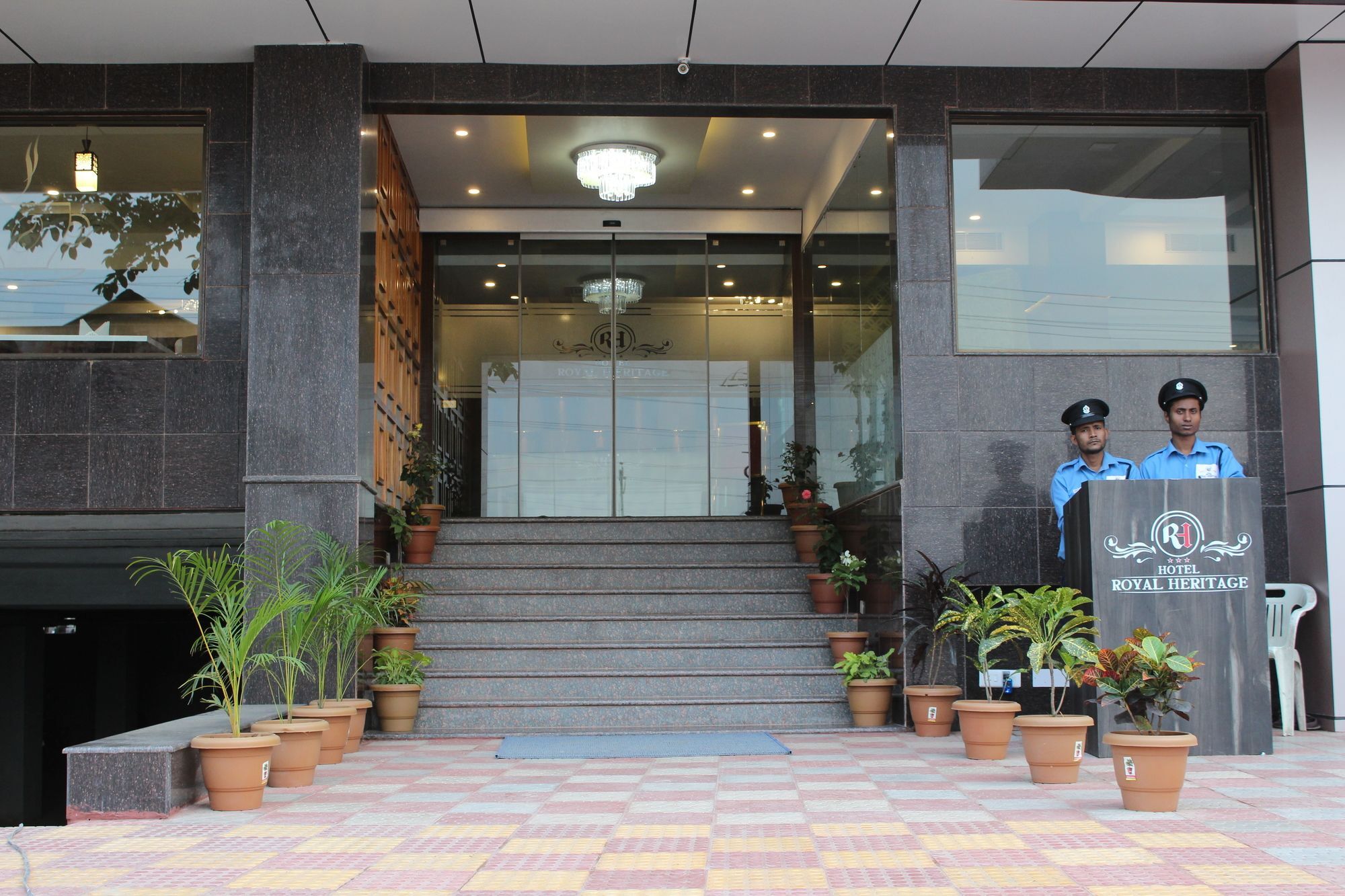 Hotel Royal Heritage Guwahati Exterior photo